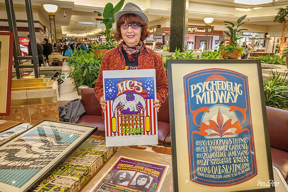 #3248 Laura Grimshaw - Wife of Gary Grimshaw, Poster Artist